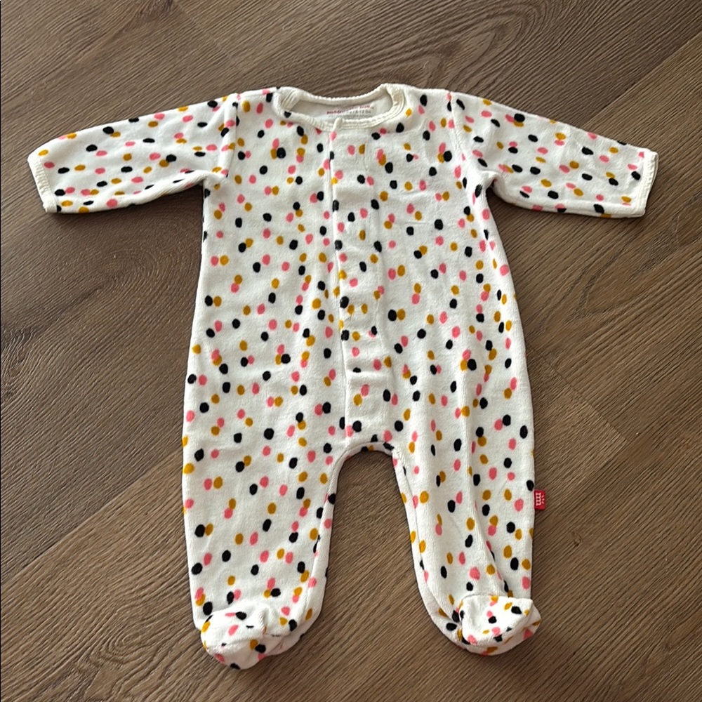 Magnetic Me Fleece Bodysuit size 0-3 month
